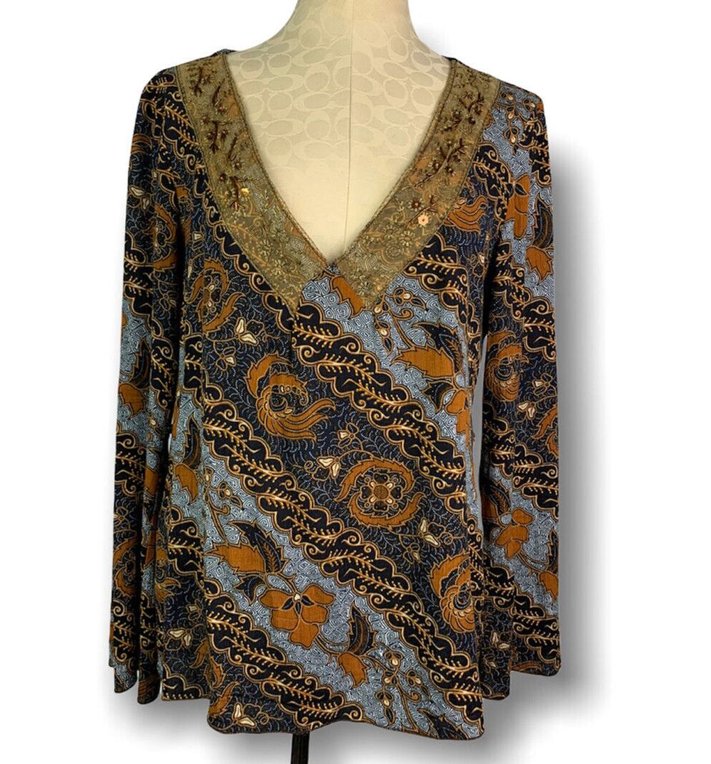 Medium Truworths Womens Boho Chic Beaded V-Neck Shirt South Africa Rayon